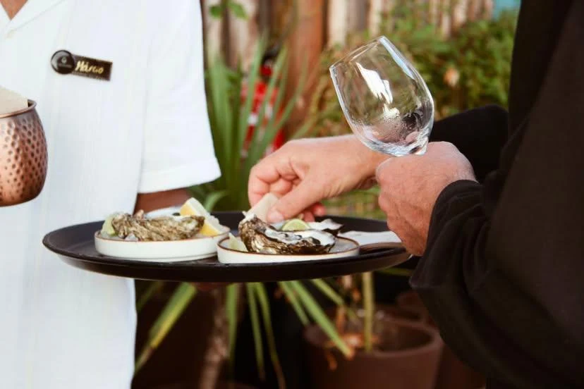 Oyster Girl — foto 2