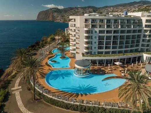 Pestana Grand em Funchal, Madeira — foto 1