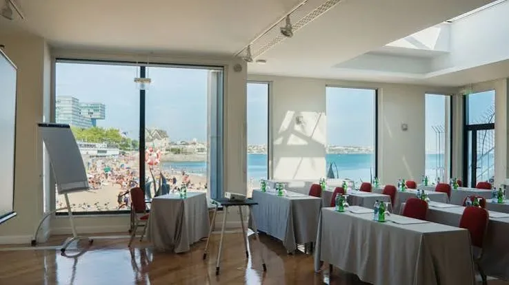 Foto 3 de The Albatroz Hotel
