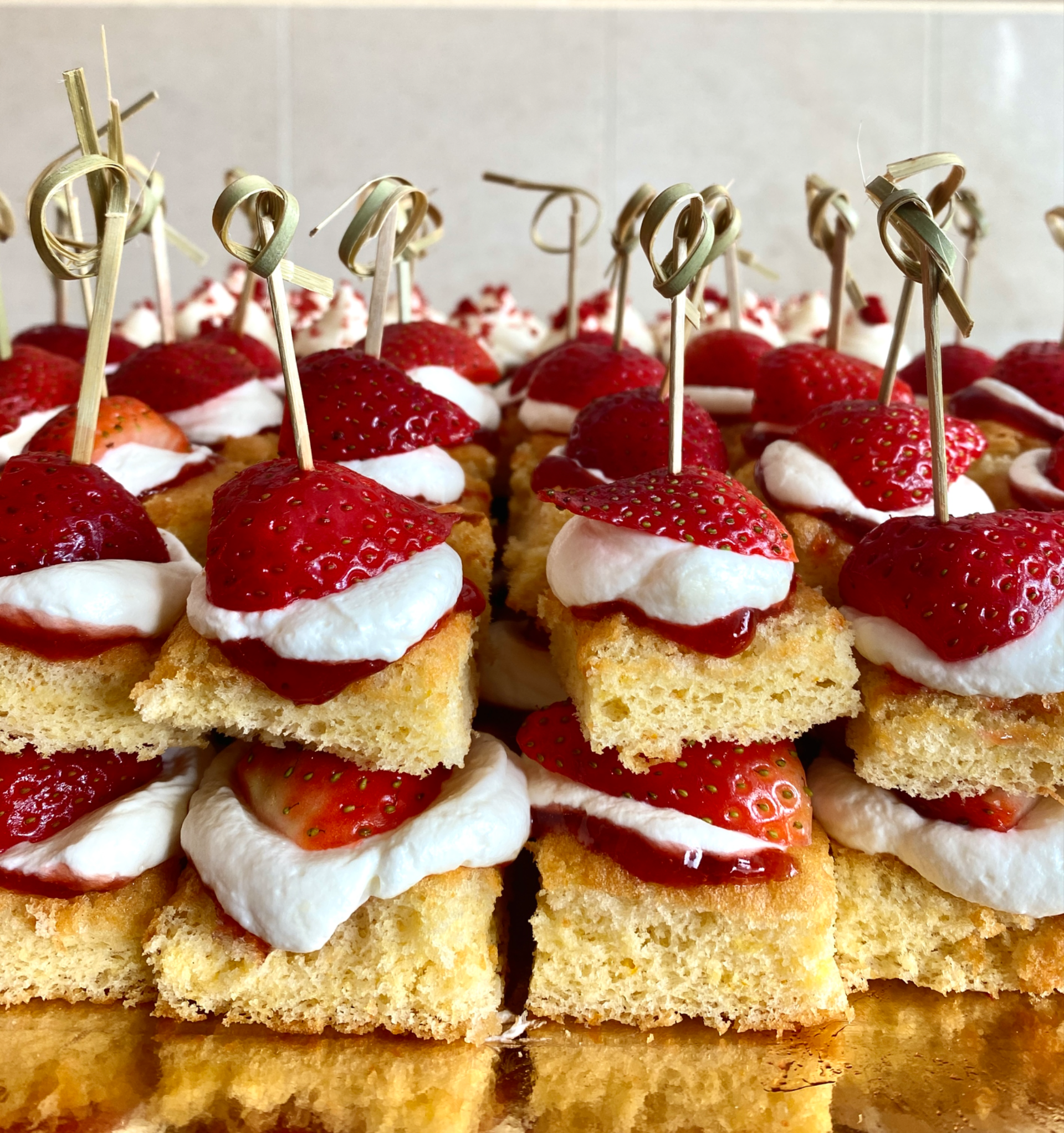 Catering/ Mesa de sobremesas/ Bolo de casamento — foto 14